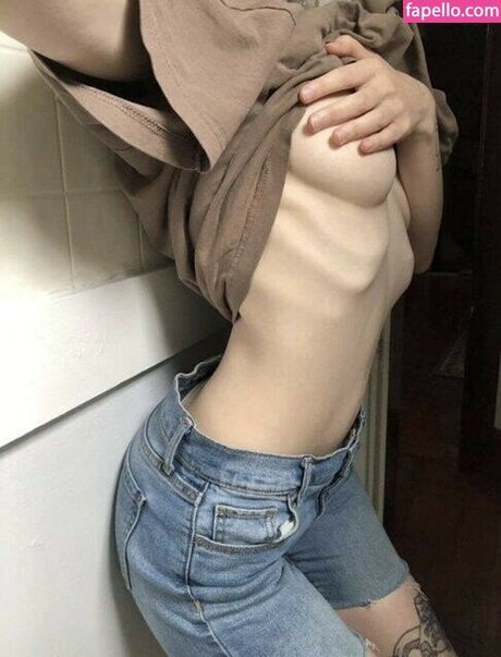 breite onlyfans schöne heiße bild