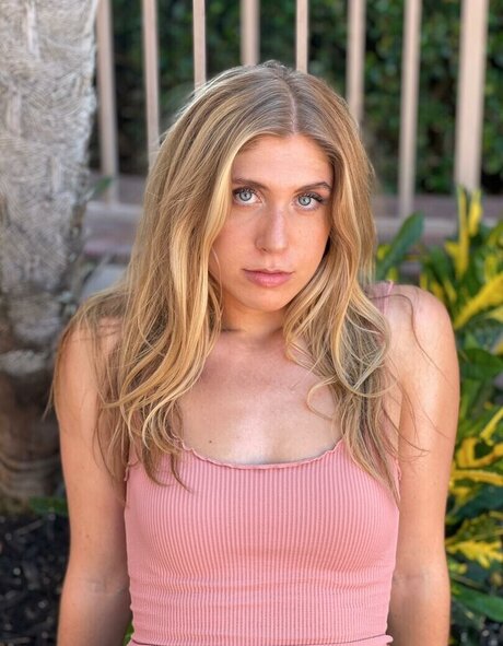 Sabrina Brier pornostar schöne fotos