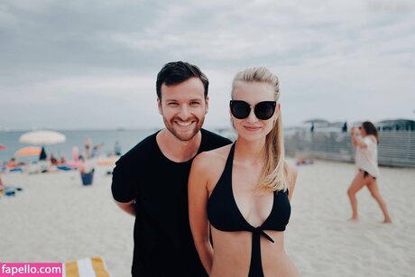 blonde männliche onlyfans freie nackten archiv