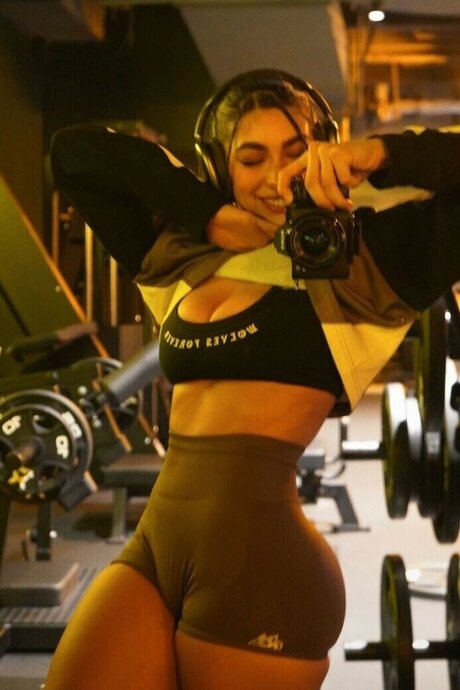 Nicfabfit model erotische fotos