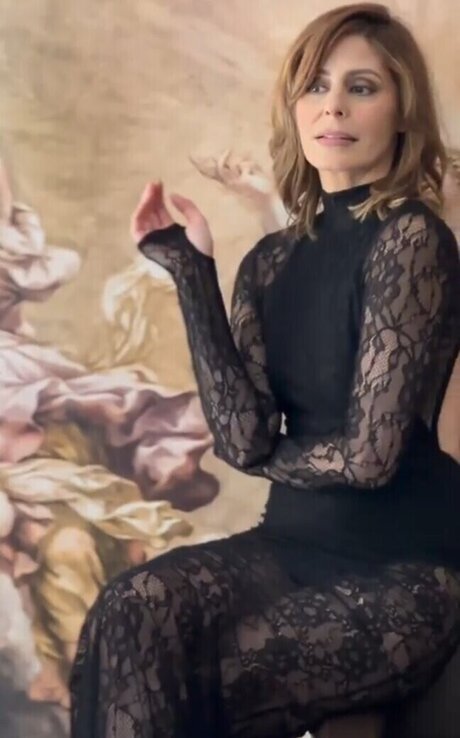 Funda Vanroy xxx nacktheit bild