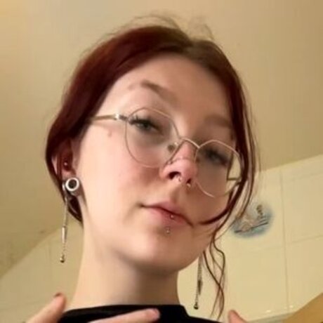 transen deepthroat onlyfans kunst heiße galerien