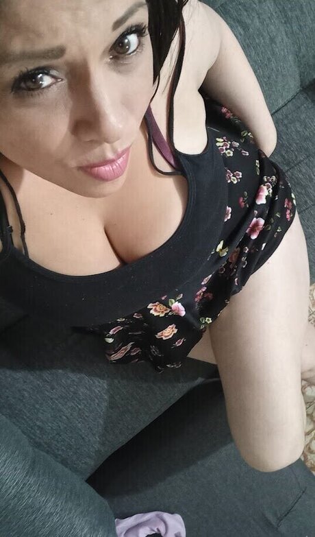 Valeria Estefania Montoya sexy bild