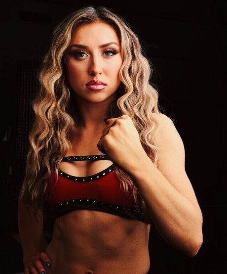 vorhaut onlyfans exklusive pornografische foto