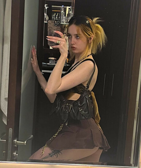 mayadoran nackt hd bilder