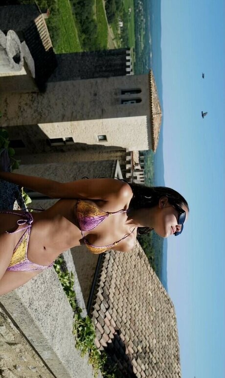 zierliche asiatische onlyfans beste perfekte bild