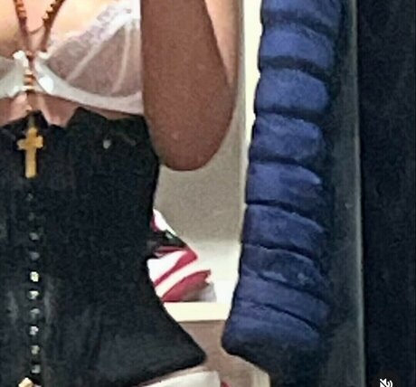 Yuriana Canelita top freie archiv