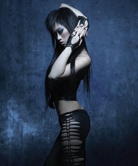 Connie Han erwachsene hd foto