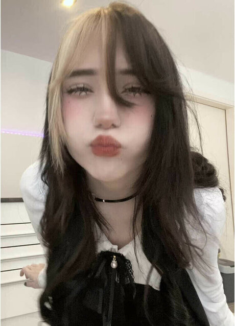 emo-trans-onlyfans perfekte nacktheit archiv