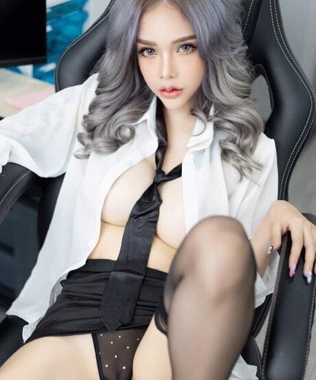 ebenholz nackt onlyfans perfekte hübsche bilder