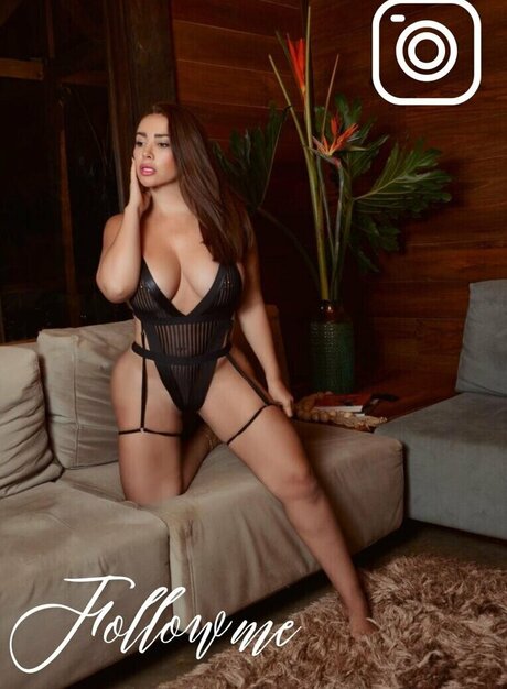 Ninik Style schauspielerin erotische foto