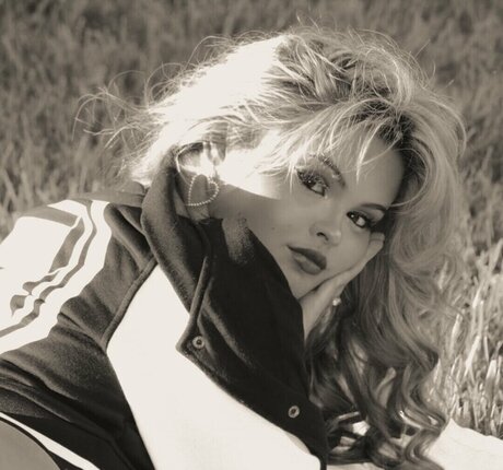 Abby Thompson nacktheit freie bilder