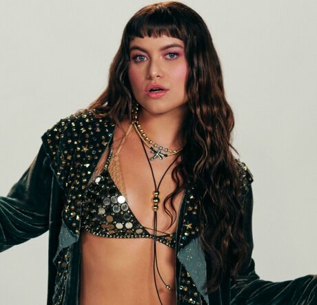 Sofia Reyes perfekte heiße archiv