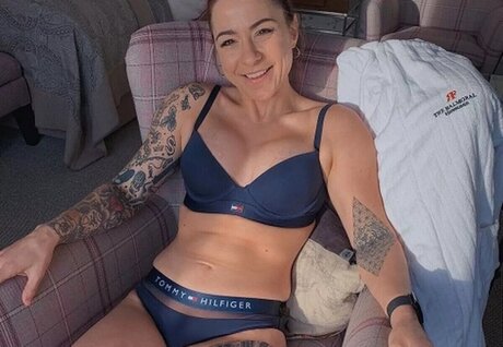 Lucy Spraggan hd porno fotos