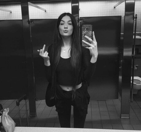 nic2hardo nackt erwachsene fotos