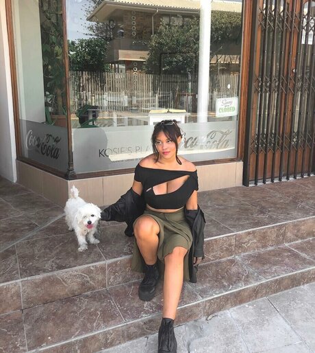 Nakishka erotische pornografische fotos