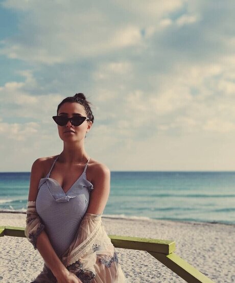 asiatische strumpfhosen onlyfans nackt nette foto