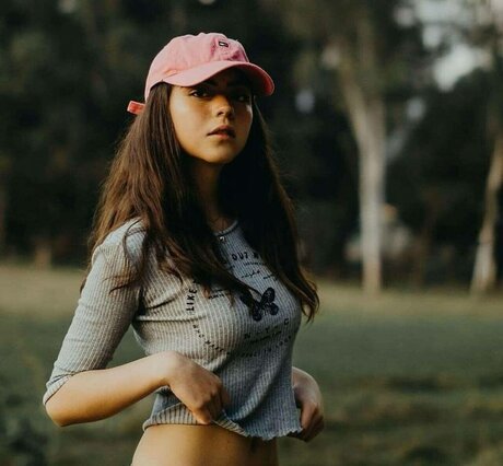 milf-lehrerin onlyfans hübsche hd bild