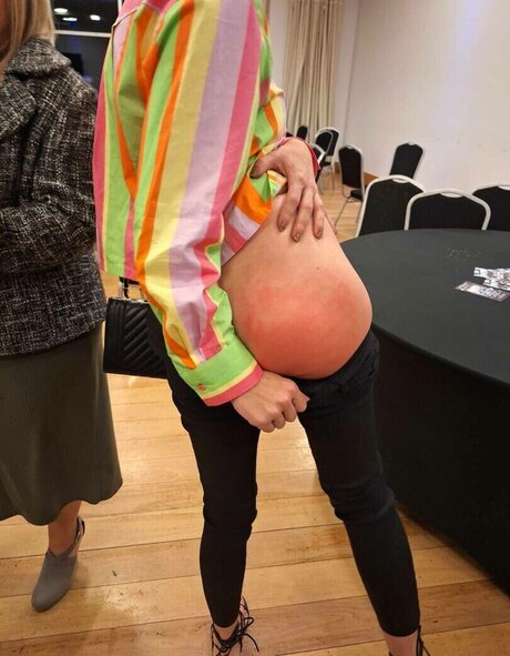 Hen Party Fun erwachsene nackte bild