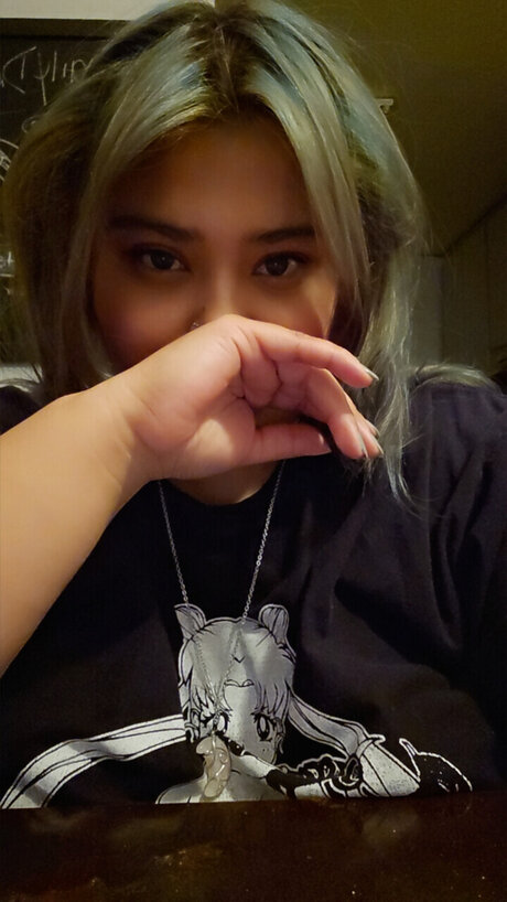 Velma model freie archiv