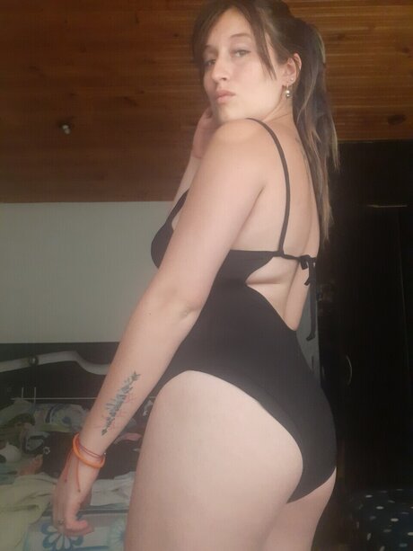 kleiner schwanz shemale onlyfans erwachsene hd archiv