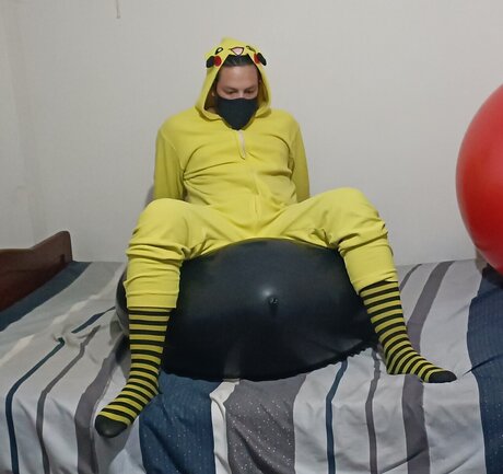 _Shiro Blue_ sexy bild