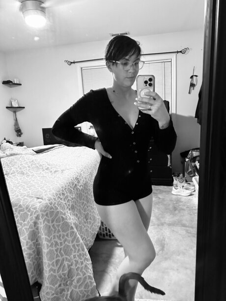 His Hotwife 28 exklusive galerien