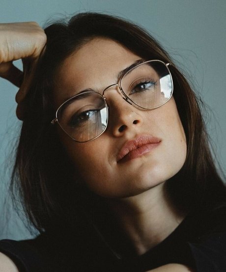 Eve Dumon heiße freie bilder