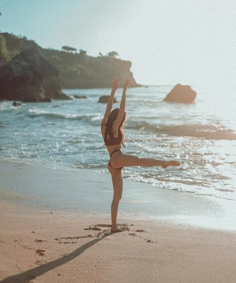 Eve Dumon schöne hübsche bild