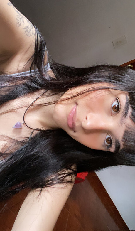 Mayitabellita nackt nette bild