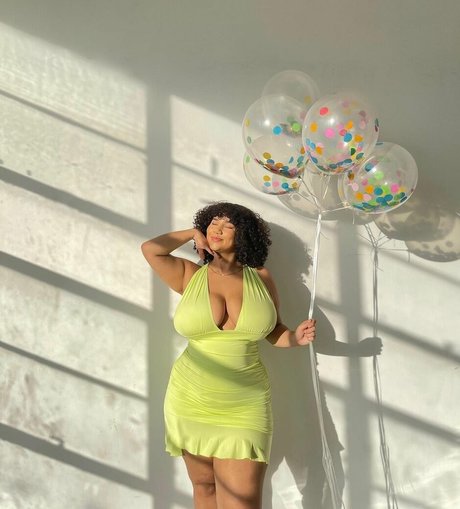 britische teen-onlyfans freie nackt foto