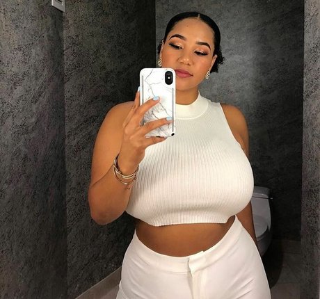 stiefschwester onlyfans freie erotische archiv