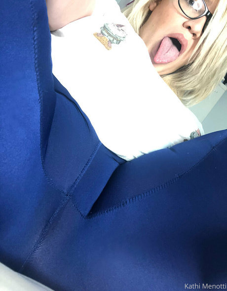 menottikathi pornostar sexy foto