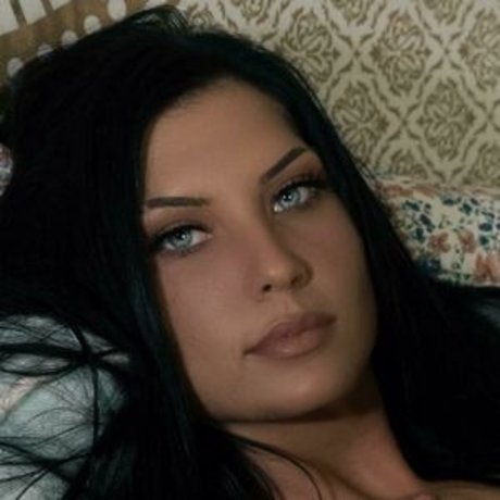 Veena Violetta beste erwachsene bild