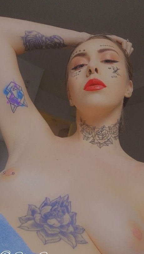 skyeserenity xxx top foto