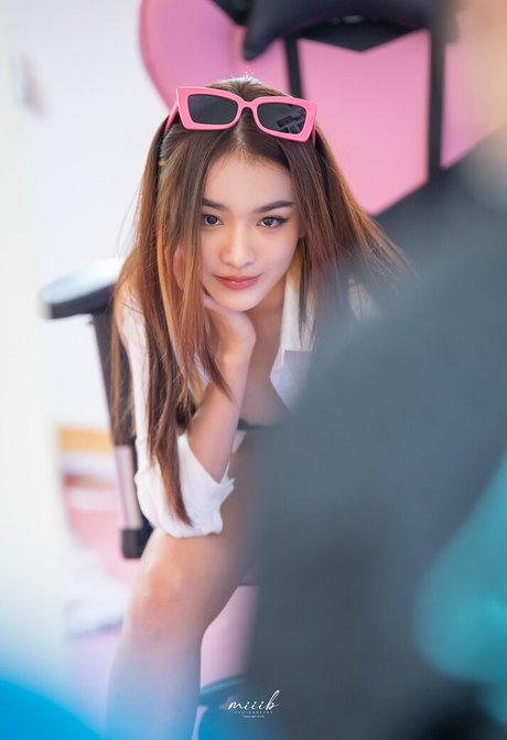 dünne blonde onlyfans nacktheit sex galerie