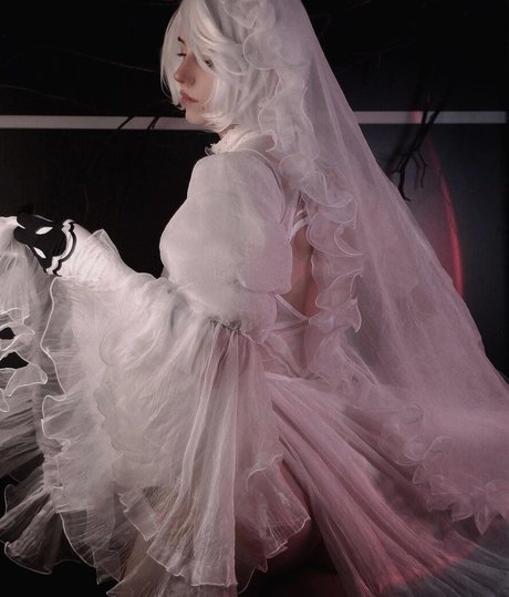 Dolchstosss hübsche nackten archiv