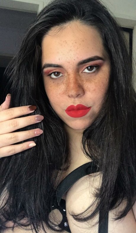 Goddes Nini erotische hübsche bild