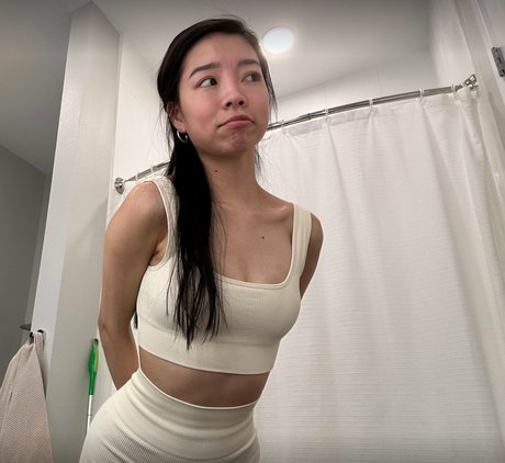 jasminemilktea sexy heiße fotos