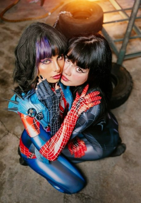 lesbische verführung onlyfans xxx archiv