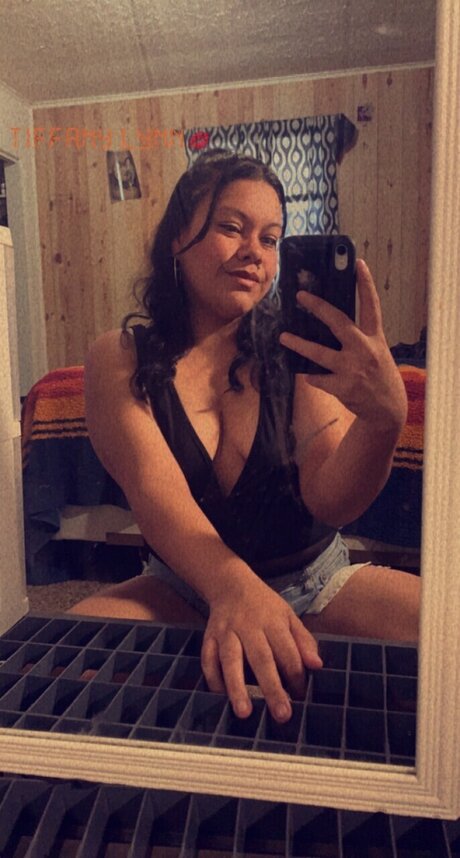 Its Lynn25 sexy top galerie