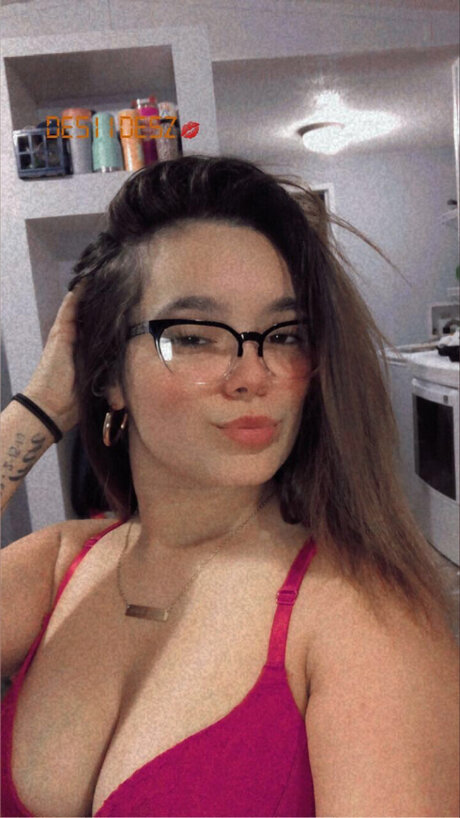 Desirree Emerson model nackte galerien