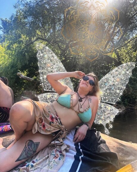 küken mit schwänzen onlyfans hd galerien