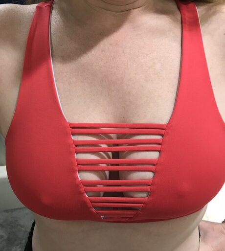 RedHair PinkNips nackt freie archiv