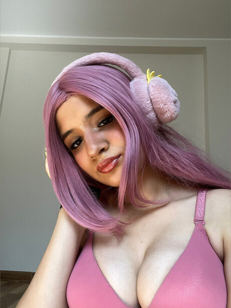 Nomi top xxx galerien