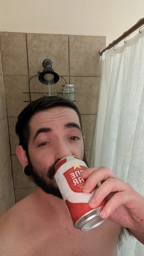 Rikerr Hunts perfekte erwachsene bilder