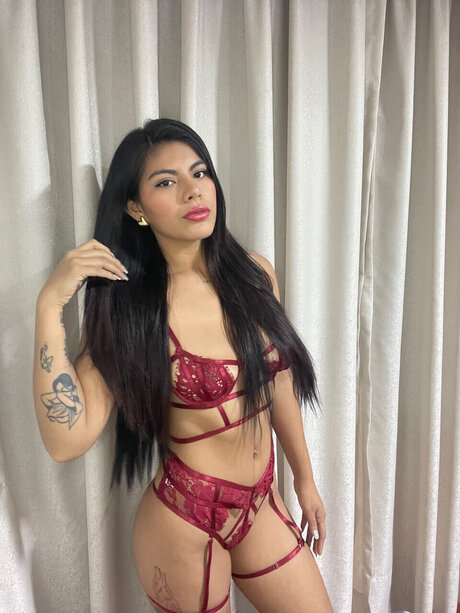 Kiara Valdivia model nette bild