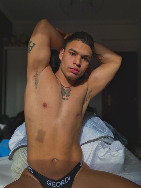 David Vargas nackt sexy galerie