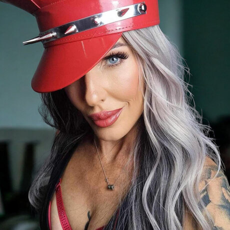 Mezakeen perfekte nackt galerie