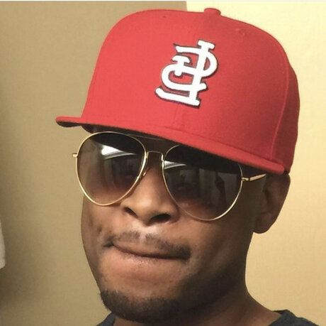 milf handjob onlyfans top heiße foto